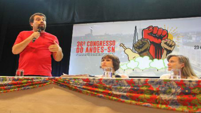ANDES-SN recebe entidades parceiras para palestra em seu 36º Congresso