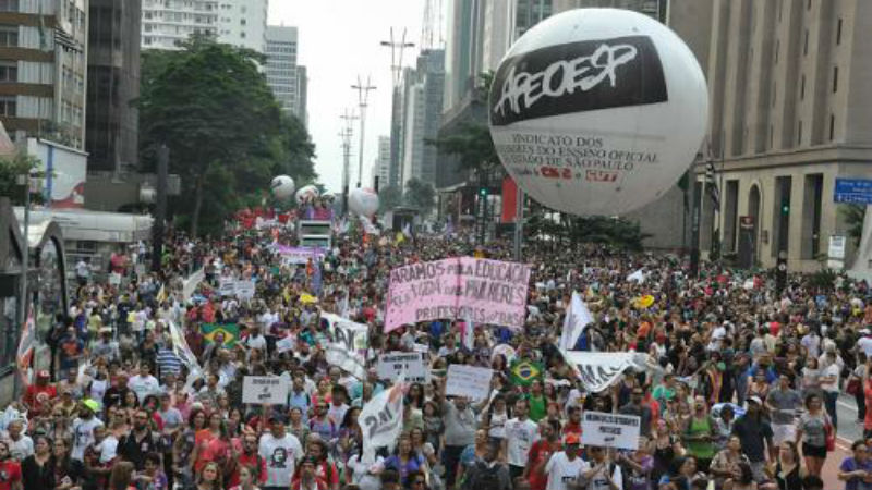 Dia Nacional de Lutas contra as reformas mobiliza o Brasil