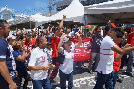 Servidores públicos do RN derrotam parte do pacote de maldades do governo estadual