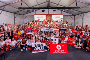Chamado à luta marca encerramento do 44º Congresso do ANDES-SN