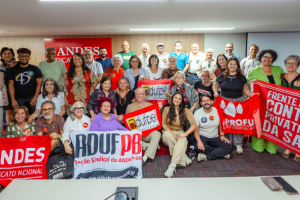 Docentes debatem saúde, trabalho e aposentadoria em eventos nacionais do ANDES-SN